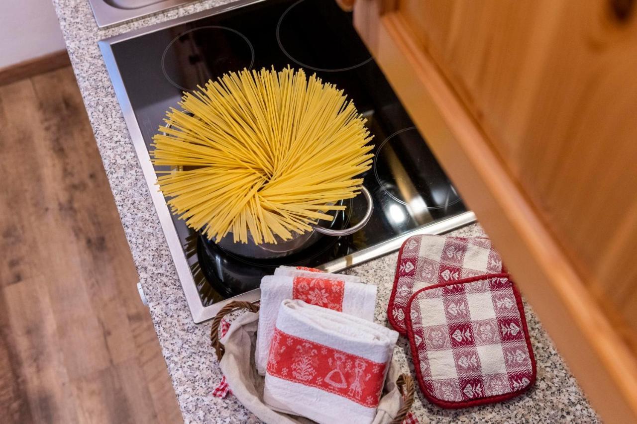Appartamenti Residence La Roggia Pozza di Fassa Zewnętrze zdjęcie